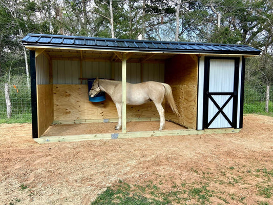 8x18 Loafing Shed With Tackroom (SKU 1112)