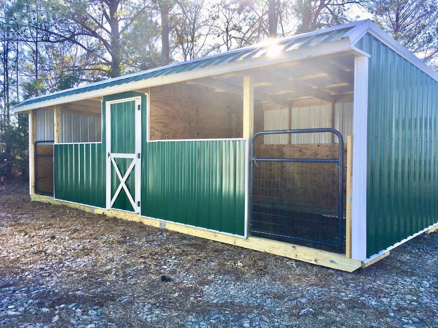 10x27 TWO STALL BARN. HALF WALLS. CENTER FEED ROOM. Stall Gates (SKU 1195)