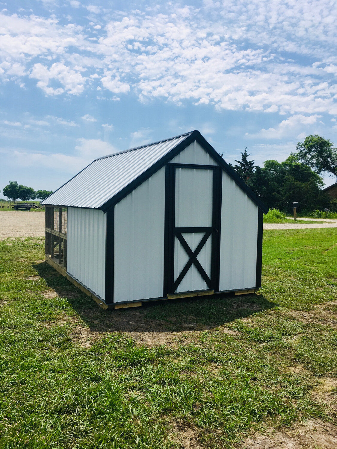 8x12 Day Ranger Coop (SKU 1205)