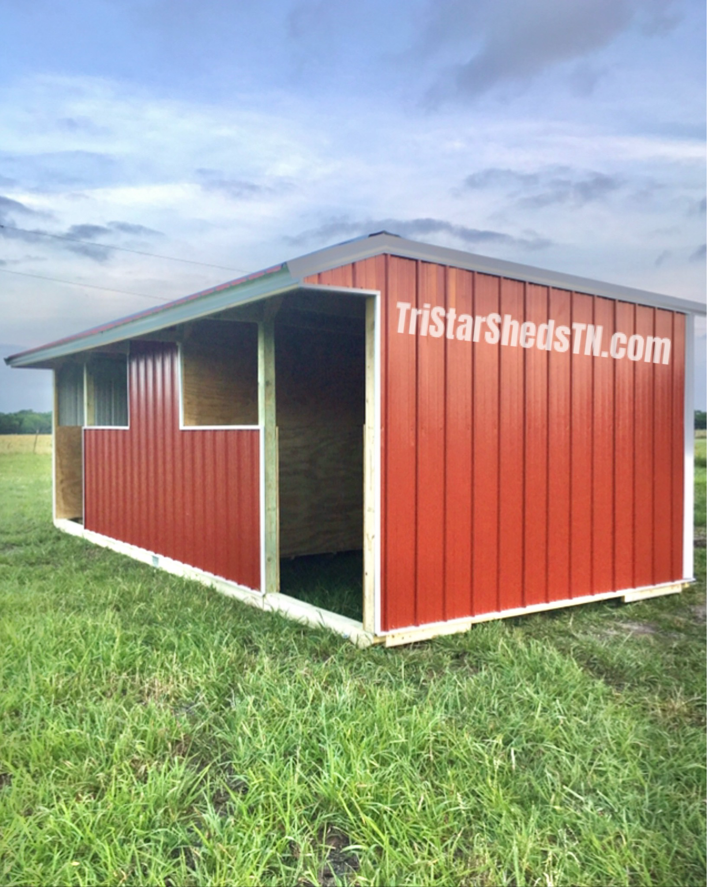 10x24x8 TWO STALL BARN. Half Walls. Center Feed Room (SKU 2539)