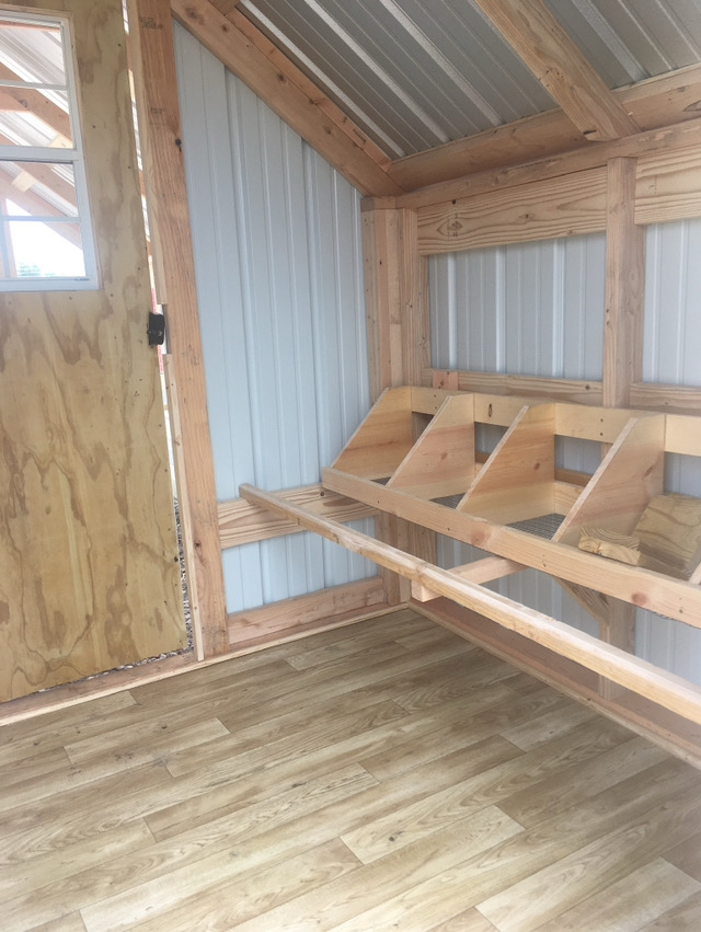 DELUXE DUO Tiny Barn & Day Ranger Coop (SKU 1280)