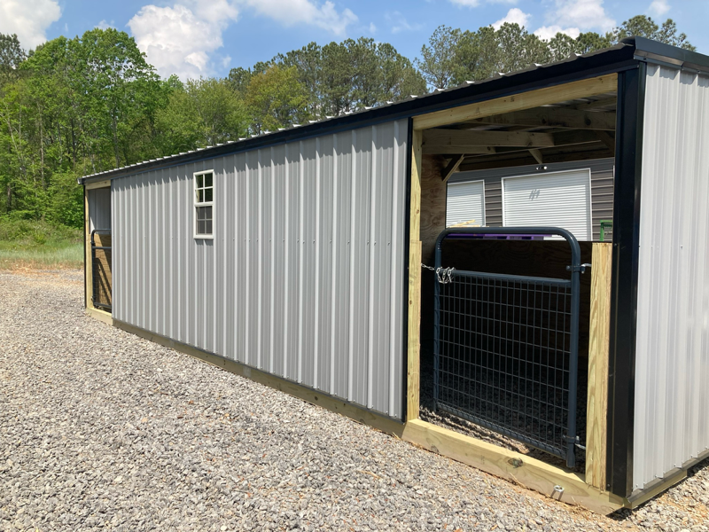 10x30 DELUXE TWO STALL BARN Center Tackroom (SKU 1233)