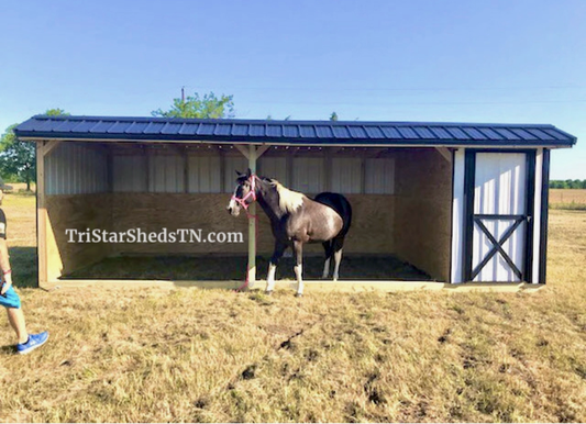8x24 Loafing Shed. With Right Side Room (SKU 1116)